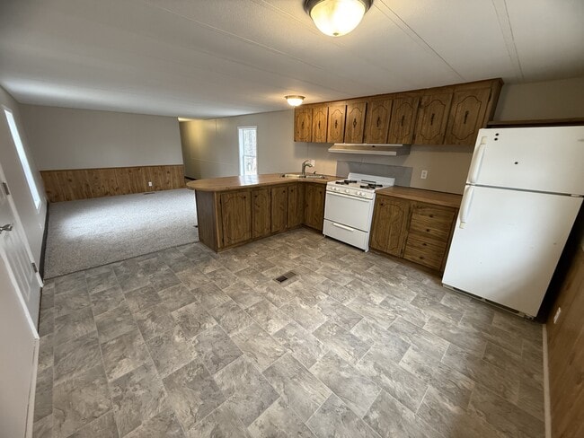 Photo - 310 S 11th St