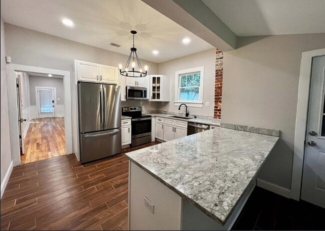 Photo - 209 S Fulton St