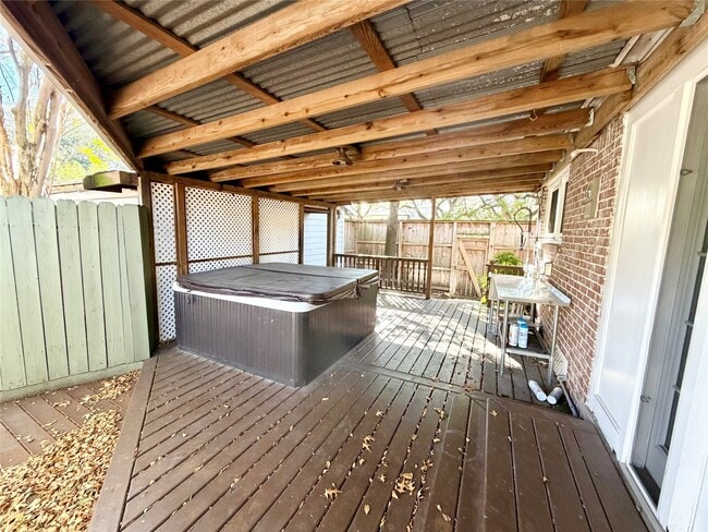 Photo - 1621 Cherryhurst St