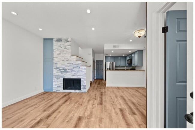 Photo - Don't Miss This One | Upgraded Stevenson Ranch Home for Rent Unidad #D