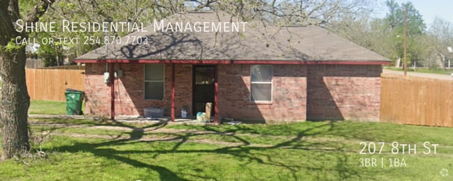 Building Photo - 207 8th St Rental