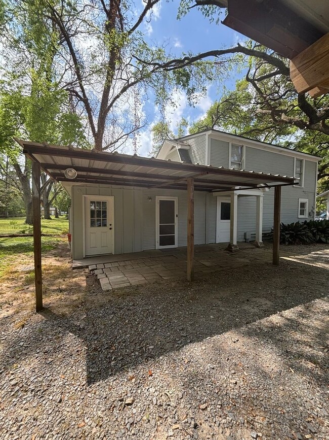 Photo - Beautiful One Bedroom Unit in Broadmoor