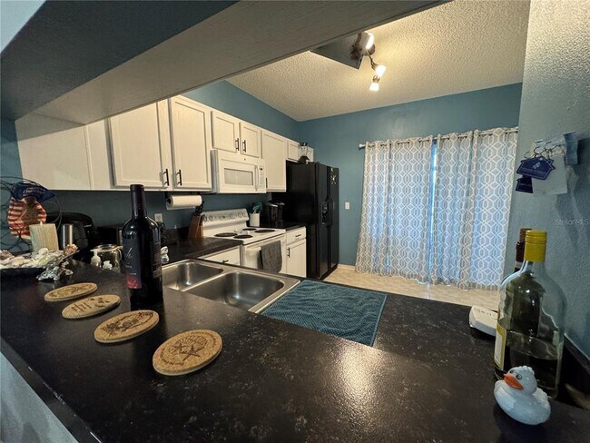 Photo - 4540 Runabout Way