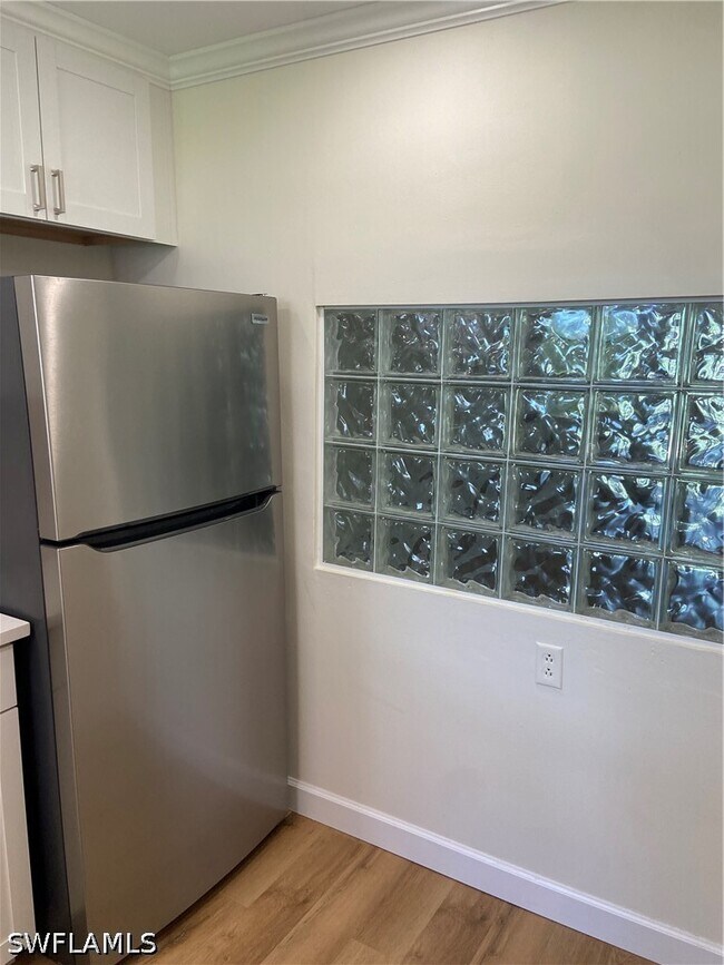 180 Turtle Lake Ct Unit 102