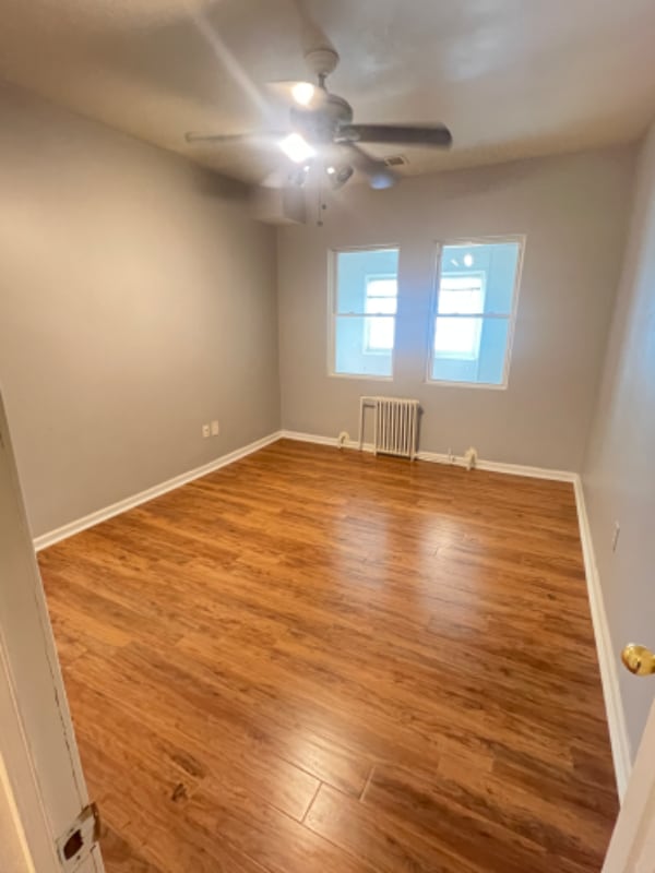 Photo - 1215 Simms Pl NE