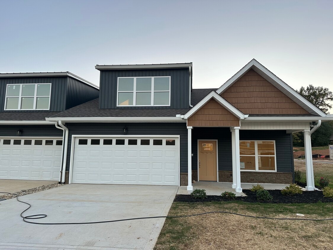 Photo - 1331 W Beaver Creek Dr (Powell, TN)