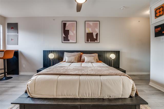 Photo - 3033 San Jacinto St Unit 323