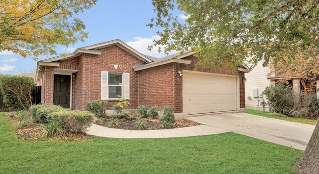 Building Photo - "Charming 3-Bedroom Oasis on Cherokee Blvd with 2 Full Baths – 1425 Sq Ft of Cozy Living in New B...