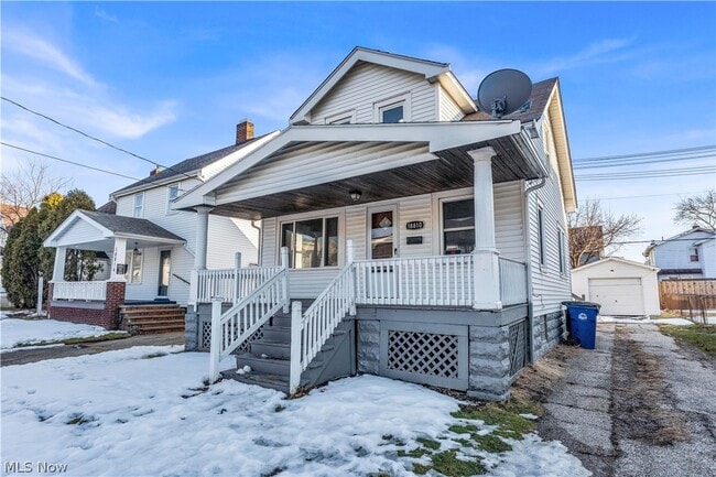 Photo - 18810 Arrowhead Ave