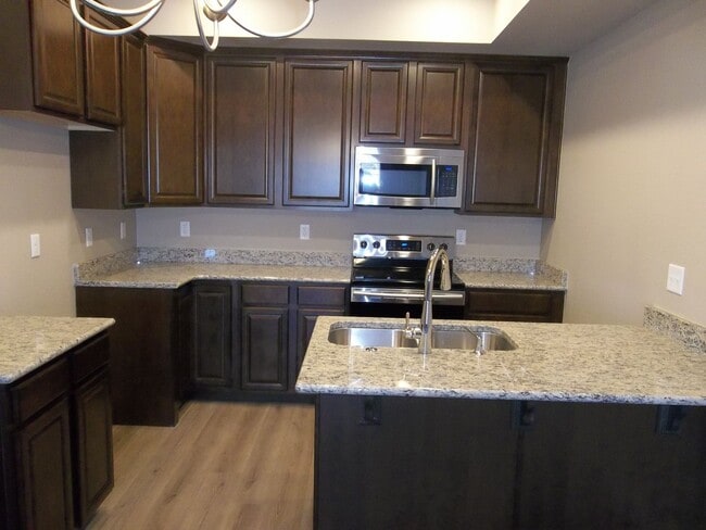 Photo - Chic Modern Townhouse in Berthoud – Your Dream Home Awaits!