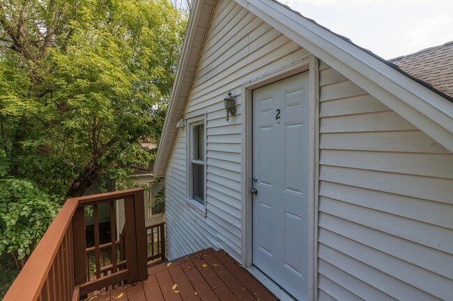 Front door (upstairs) - 1221 Wells Pl Unit 2