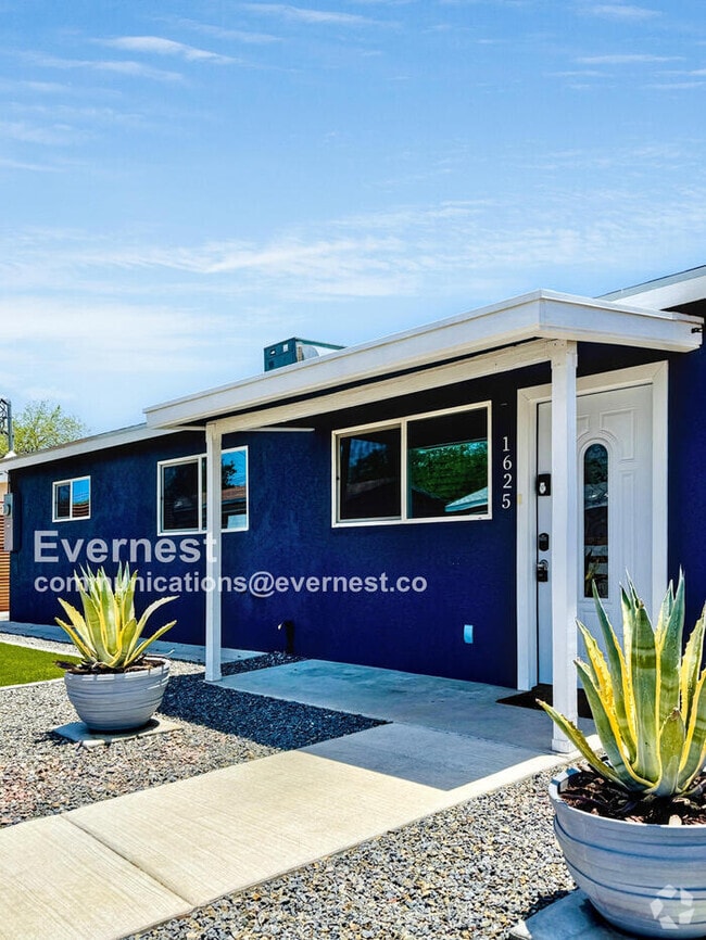 Building Photo - 1625 W Buckeye Ln Rental