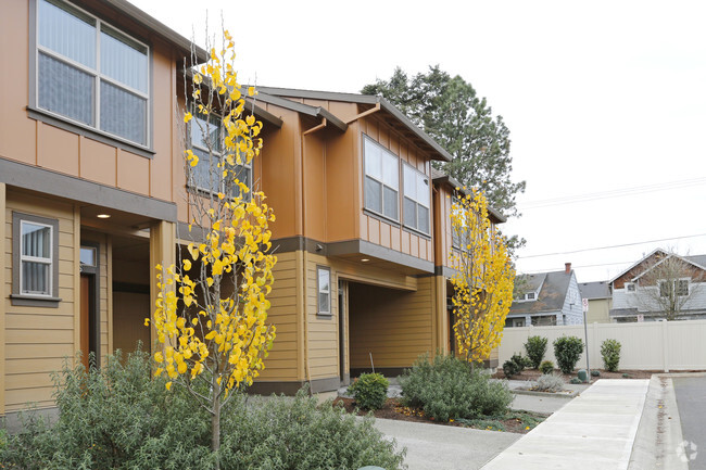 Building Photo - Alexander Rowhouses