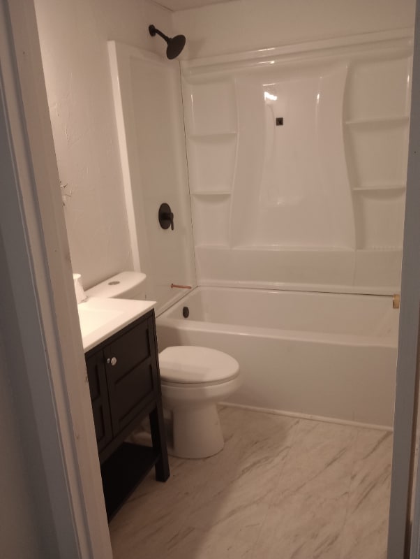 Building Photo - 424 Cassatt Ave Rental