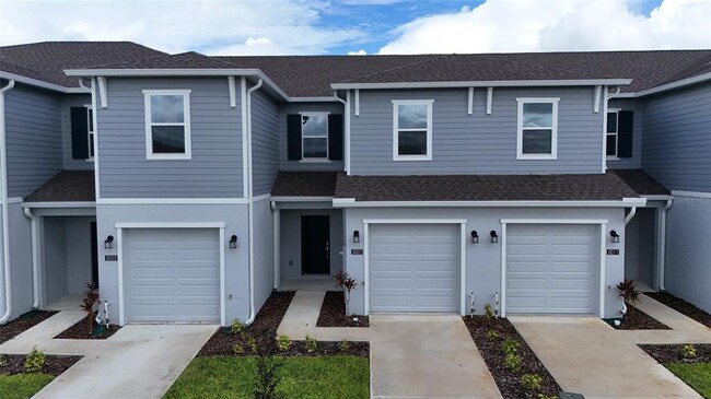 Building Photo - 3007 Maloof Dr