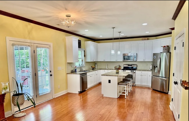 Photo - 1518 Squirrel Lake Ct