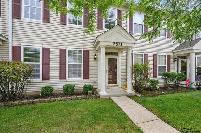 Photo - 2571 Hillsboro Blvd