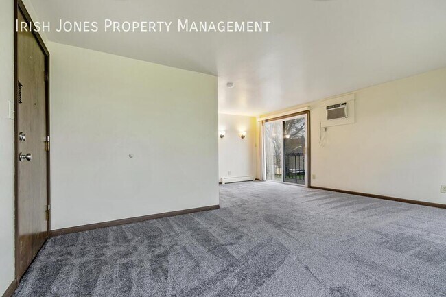 Photo - 119 72nd St Unit Apt. 4