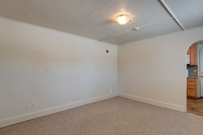 Photo - 645 SE Fidalgo Ave Unit 201