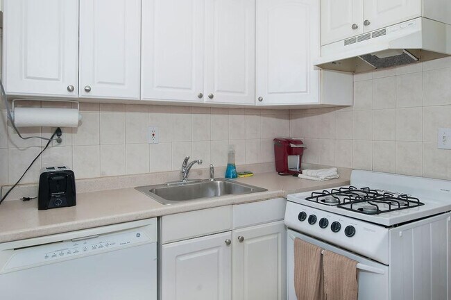 Photo - 304A E 82nd St Unit ID1032064P