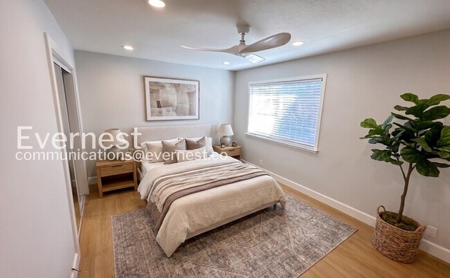 Photo - 4-Bed/2-Bath Home /Available Now!