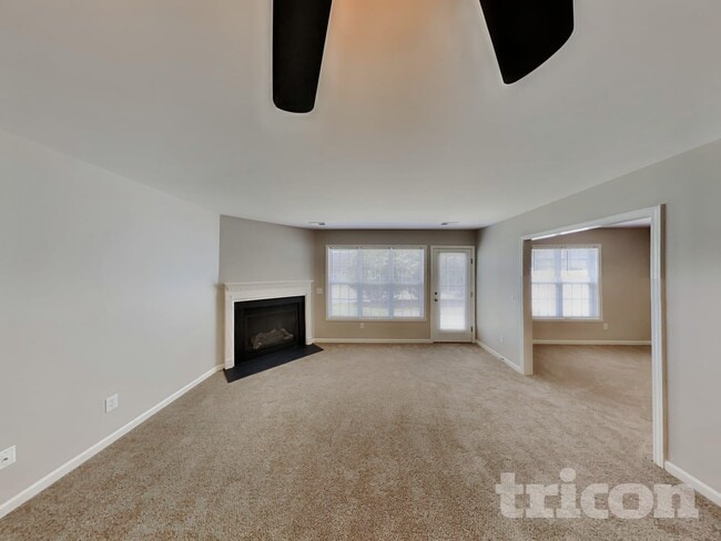 Photo - 4012 Eastside Ct