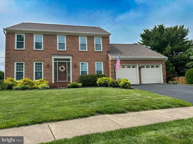 Photo - 13222 Topsfield Ct House