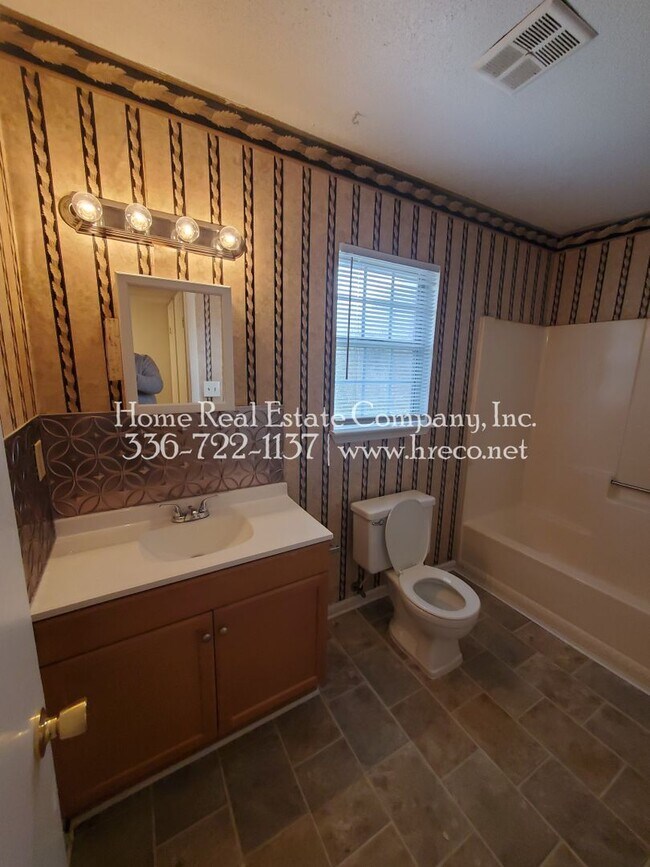 Photo - 3465 Valley Rd Unidad 3465