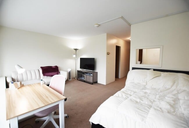 Photo - 555 E William St Unit 4H