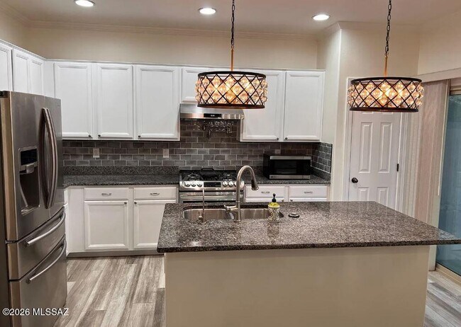 12065 W Hailey Ln