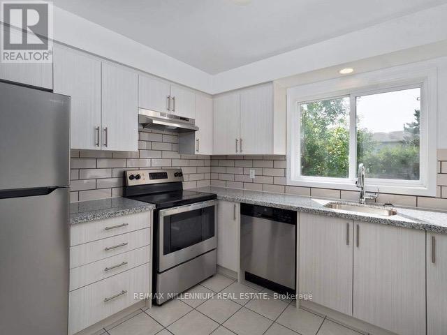 Photo - 414 Stone Rd W