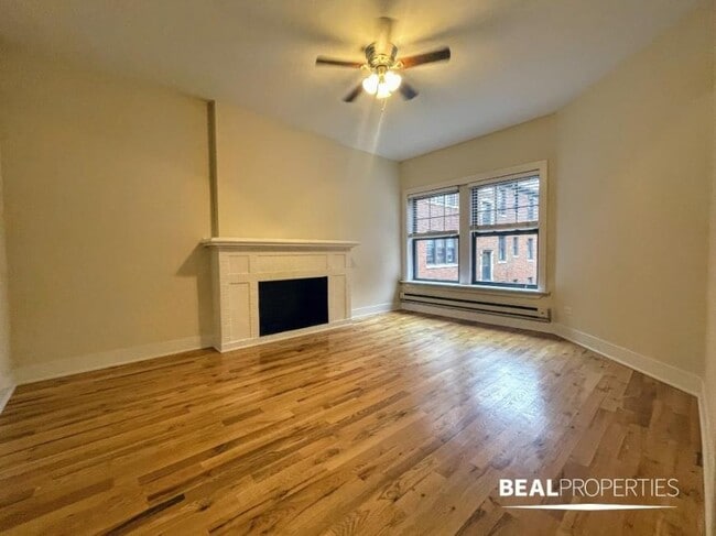 Building Photo - 1 bedroom in EVANSTON IL 60202 Unit E2 Rental