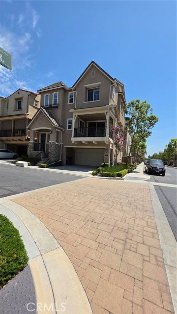 Photo - 1150 Livingston Ln