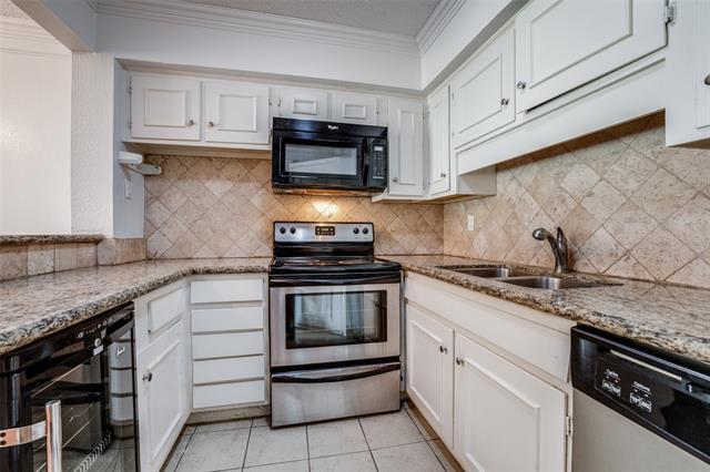 Photo - 5325 Fleetwood Oaks Ave Unidad 253