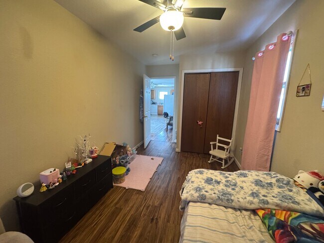 Photo - Grand Boulevard 3120-3122 Unit 3120-3122-3122