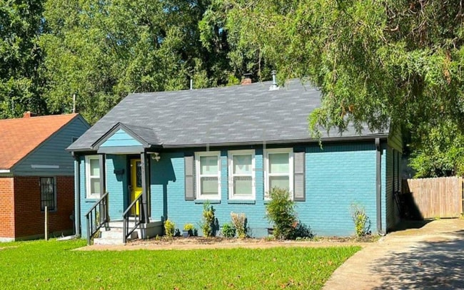 Building Photo - 961 Aubra Rd