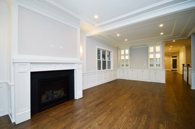 Photo - 4727 N Winchester Ave