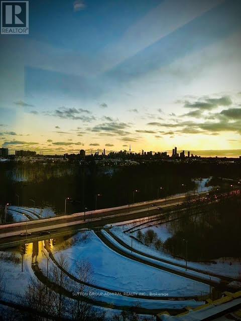 Photo - 1 Quarrington Lane Unit 703