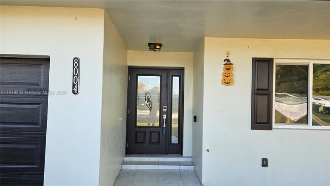 Photo - 8004 SW 29th St