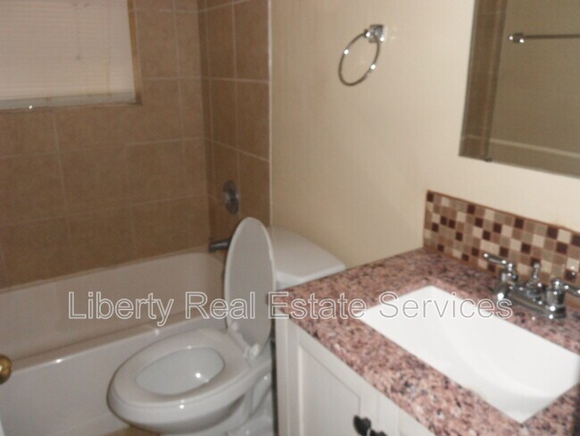 Photo - 503 Stewart Dr