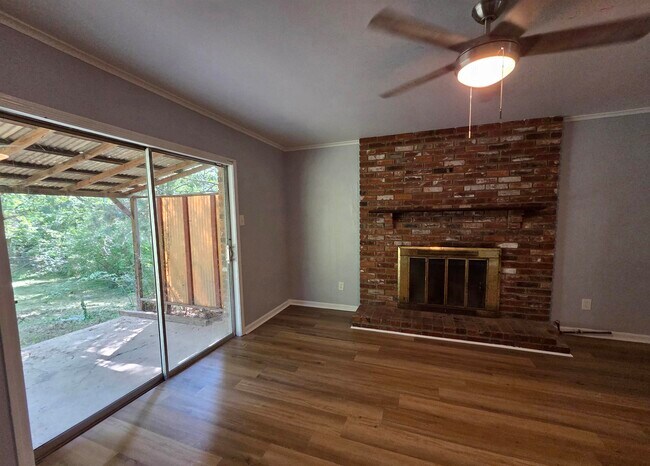 Photo - 2993 Laurencekirk Rd