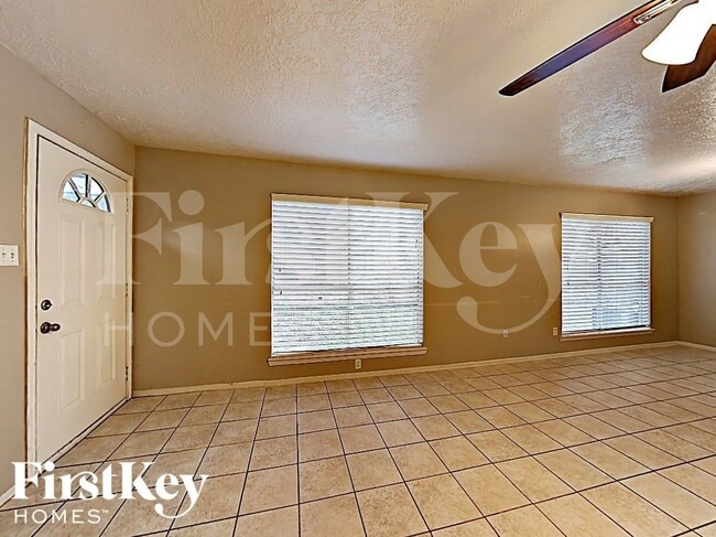 Photo - 2009 Tremont Ct