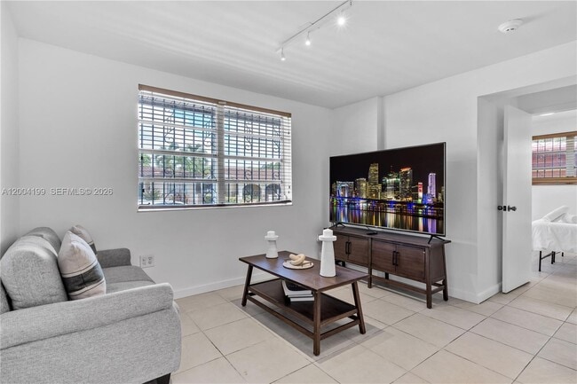 Photo - 1841 SW 29th Ave Unit B