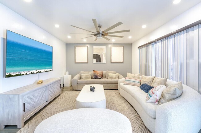 Photo - 2531 NE 47th St