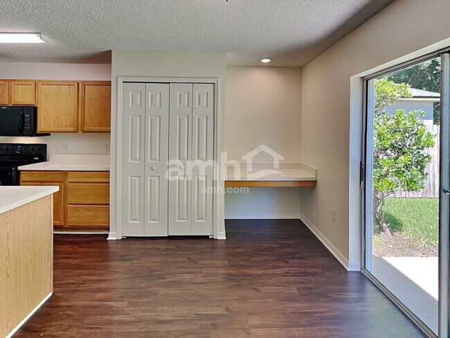 Photo - 3428 Alec Dr