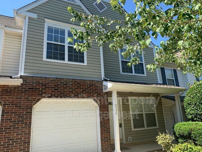 Photo - 8254 Southgate Commons Dr House