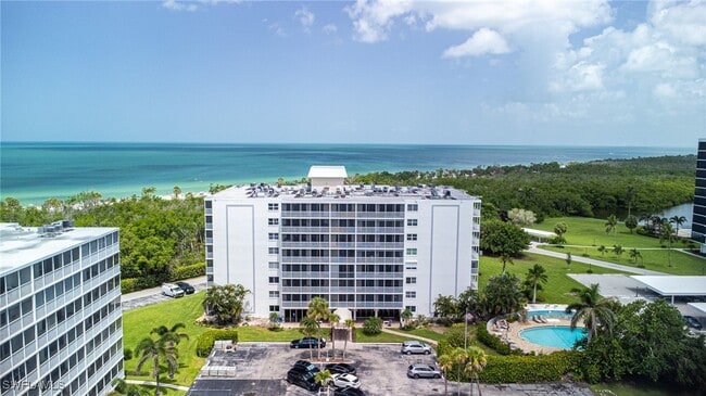 Building Photo - 5 Bluebill Ave Unit 105