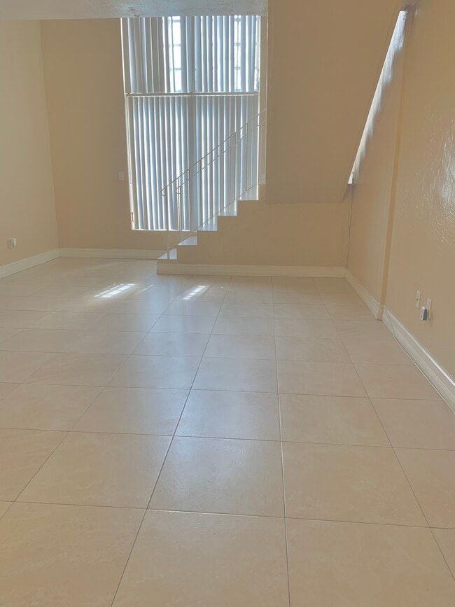 Living Dining Room Area