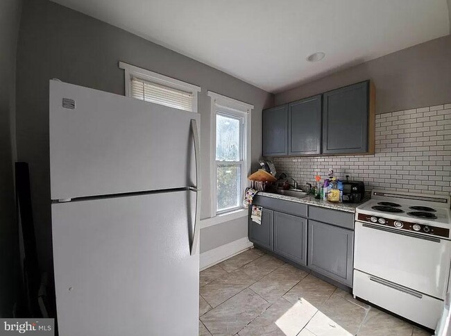 Photo - 3114 W Gordon St