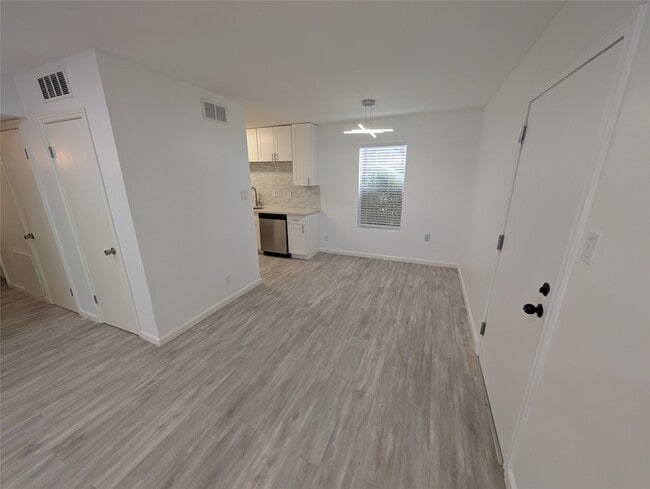 Photo - 5550 N Braeswood Blvd Unit 84